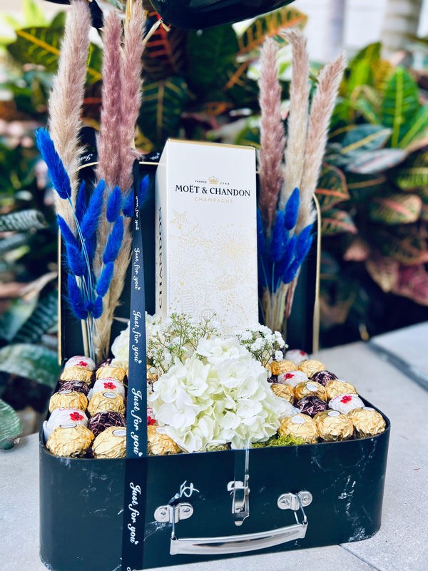 Elegant Gift Boxes in Miami – Ideal for Any Celebration, for Him & Her