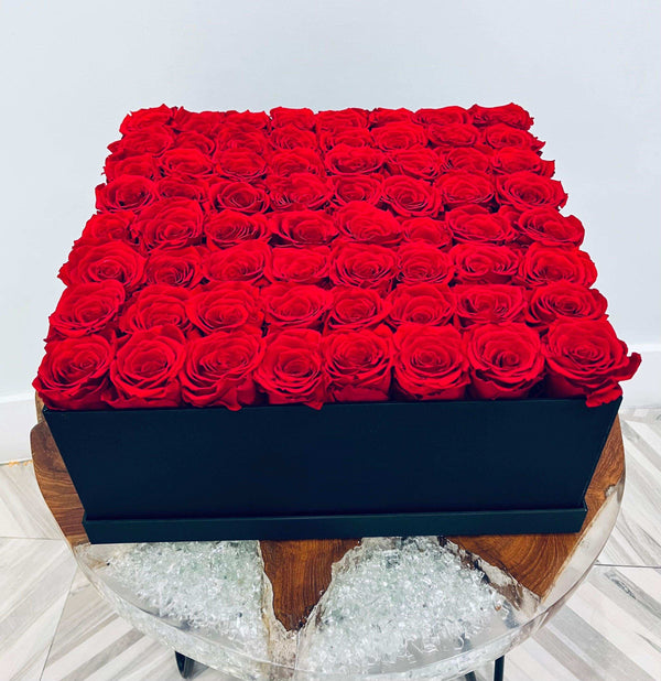 Jumbo Square Box - Preserved Roses - Madame De Fleur