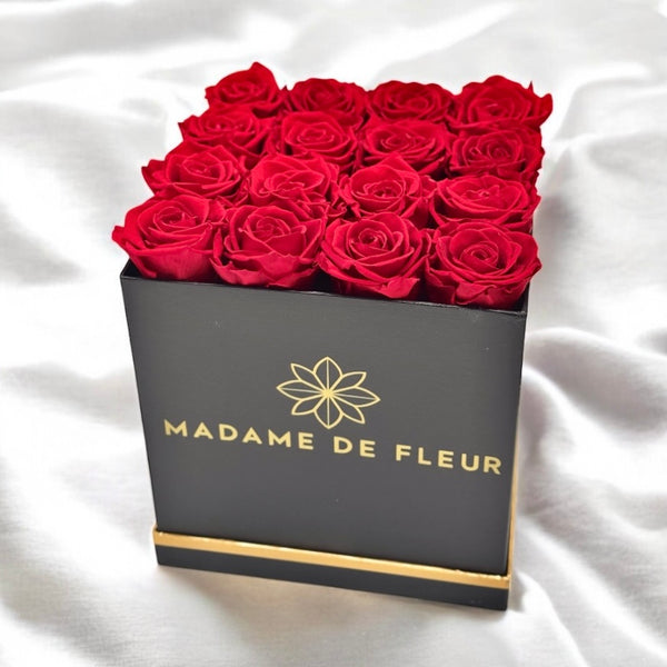Medium Black Square Box - Preserved Roses - Madame De Fleur