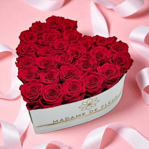 Medium White Heart Box - Preserved Roses - Madame De Fleur
