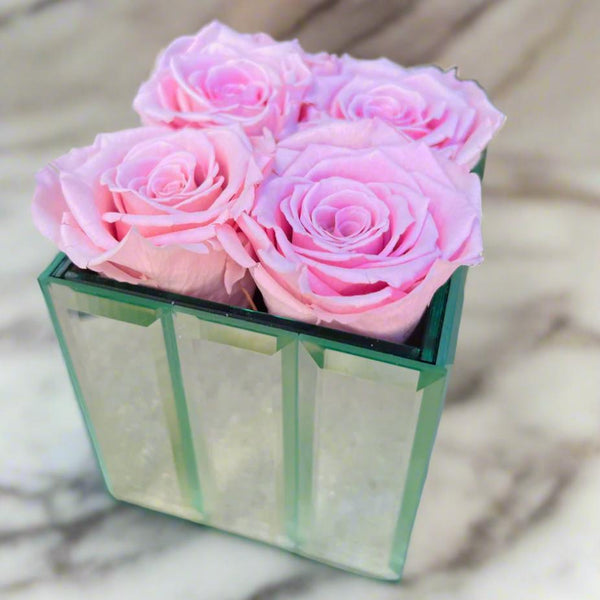 XS Mirror Square Vase Preserved Roses