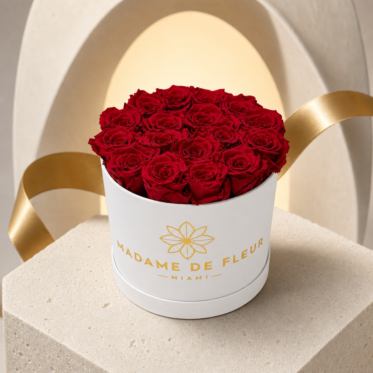 Medium White Round Box - Preserved Roses