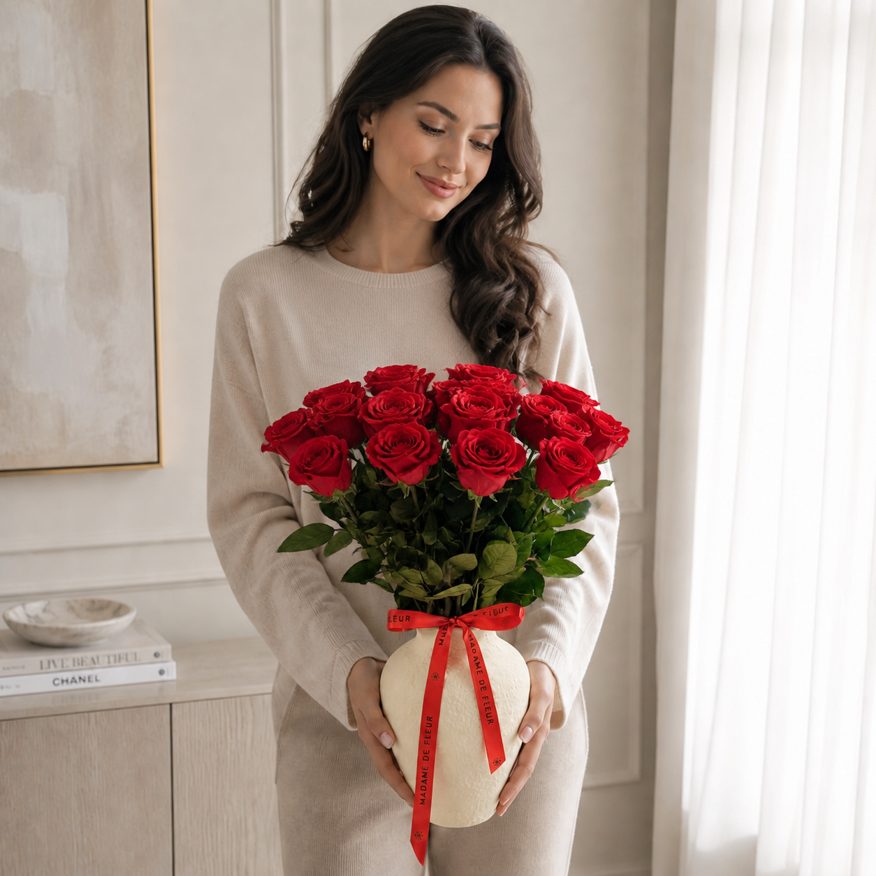 Versailles - Long Stem Preserved Roses