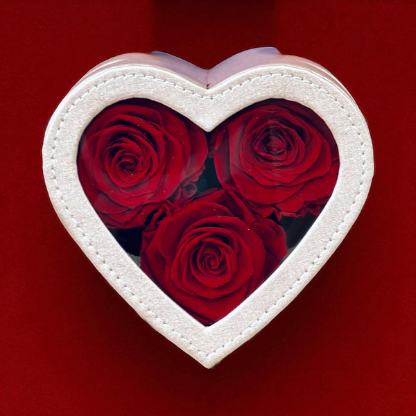 Petite Heart Box - Preserved Roses