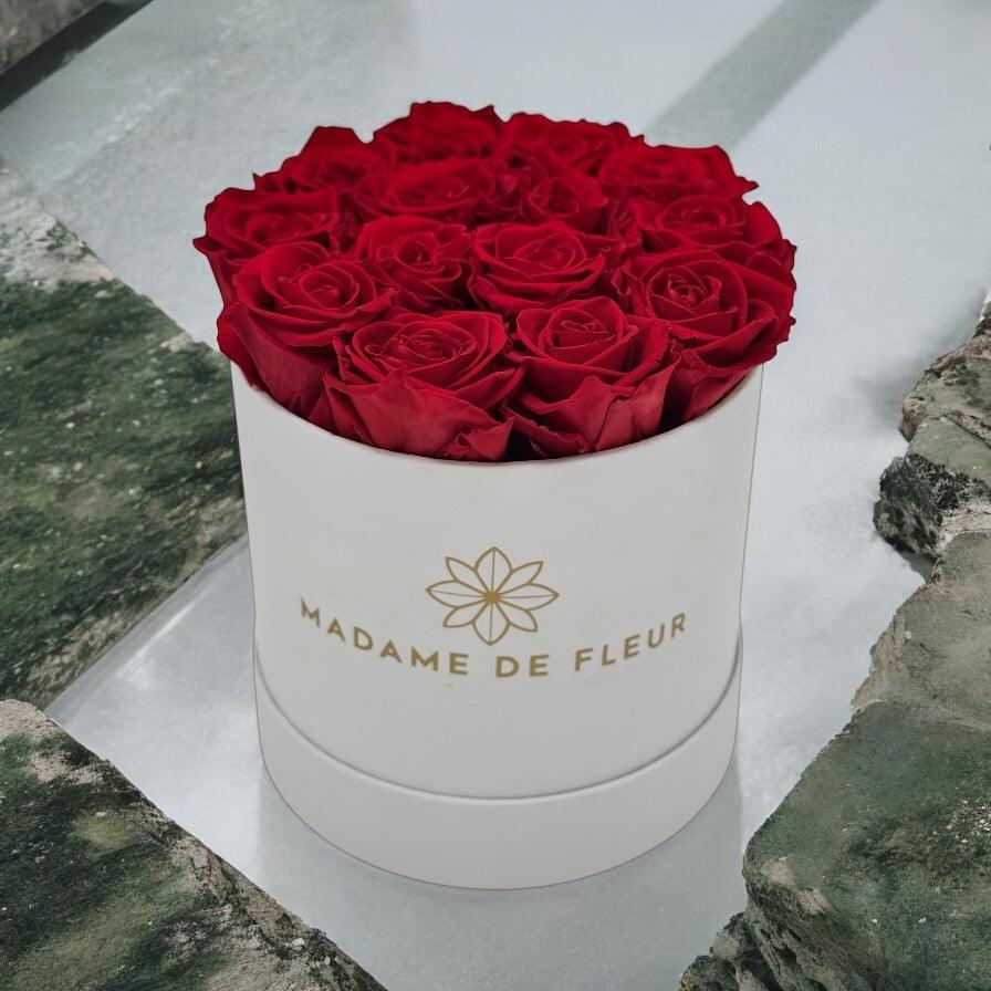 Small White Round Box - Preserved Roses - Madame De Fleur