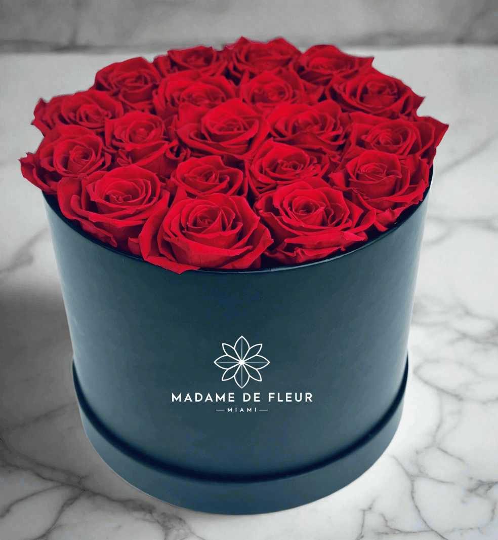 Medium Black Round Box - Preserved Roses - Madame De Fleur