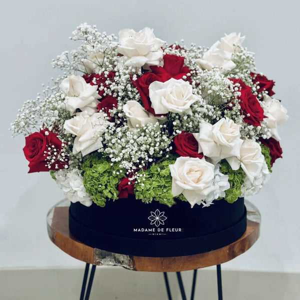 Fresh Roses arrangement