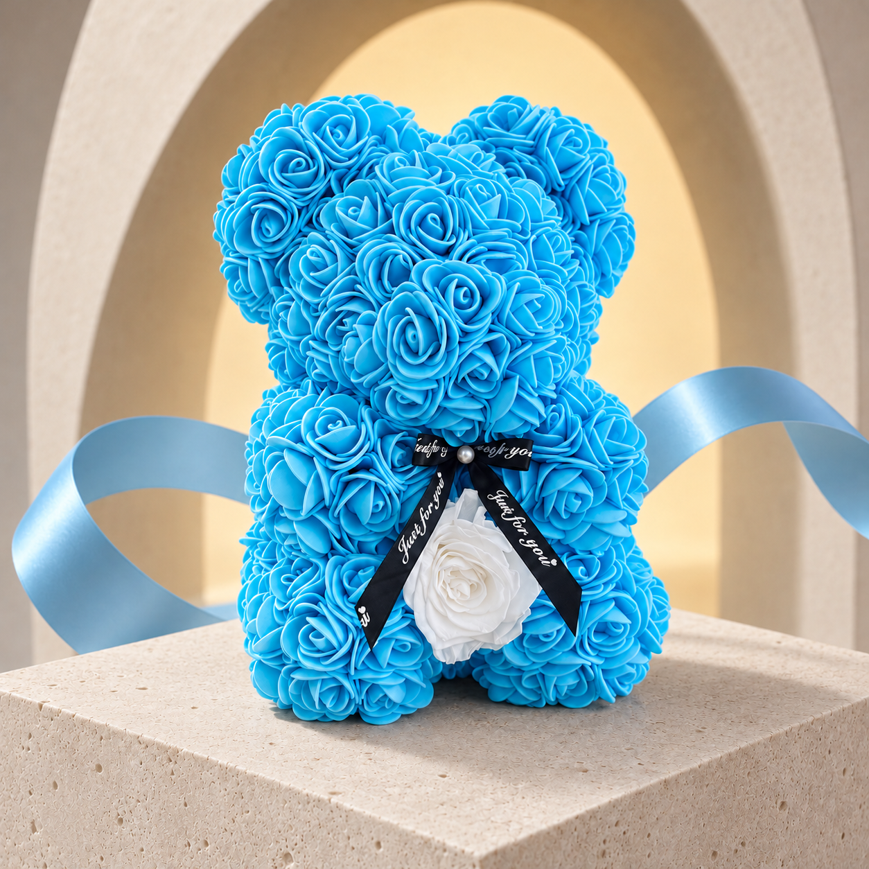 Madame de Fleur Small Light Blue Rose Bear — main photo