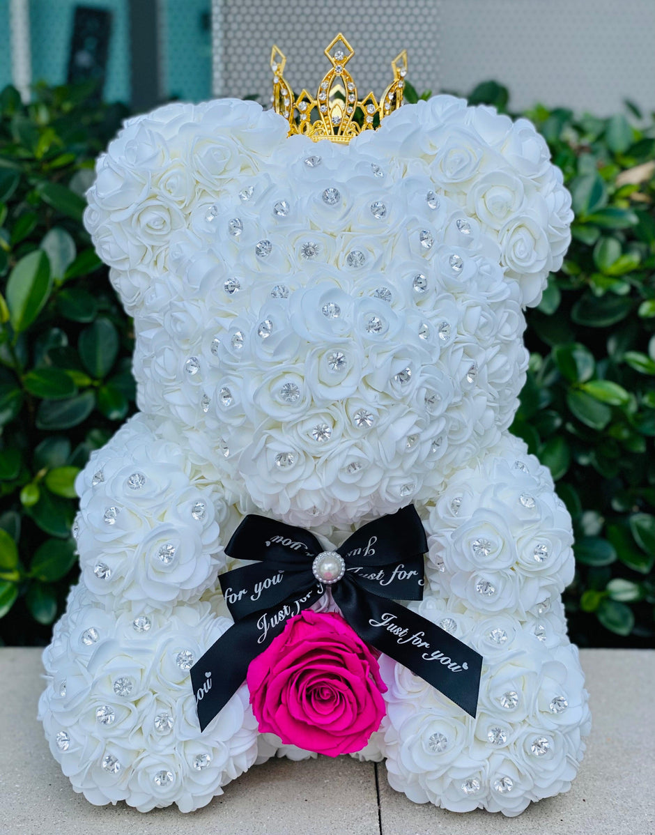 Medium Luxury White Rose Bear